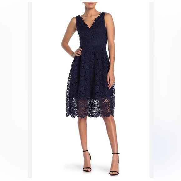 Astr Dresses & Skirts - ASTR The Label Women’s Small Lace Dress Navy Dark
Blue Wedding Guest Cocktail
